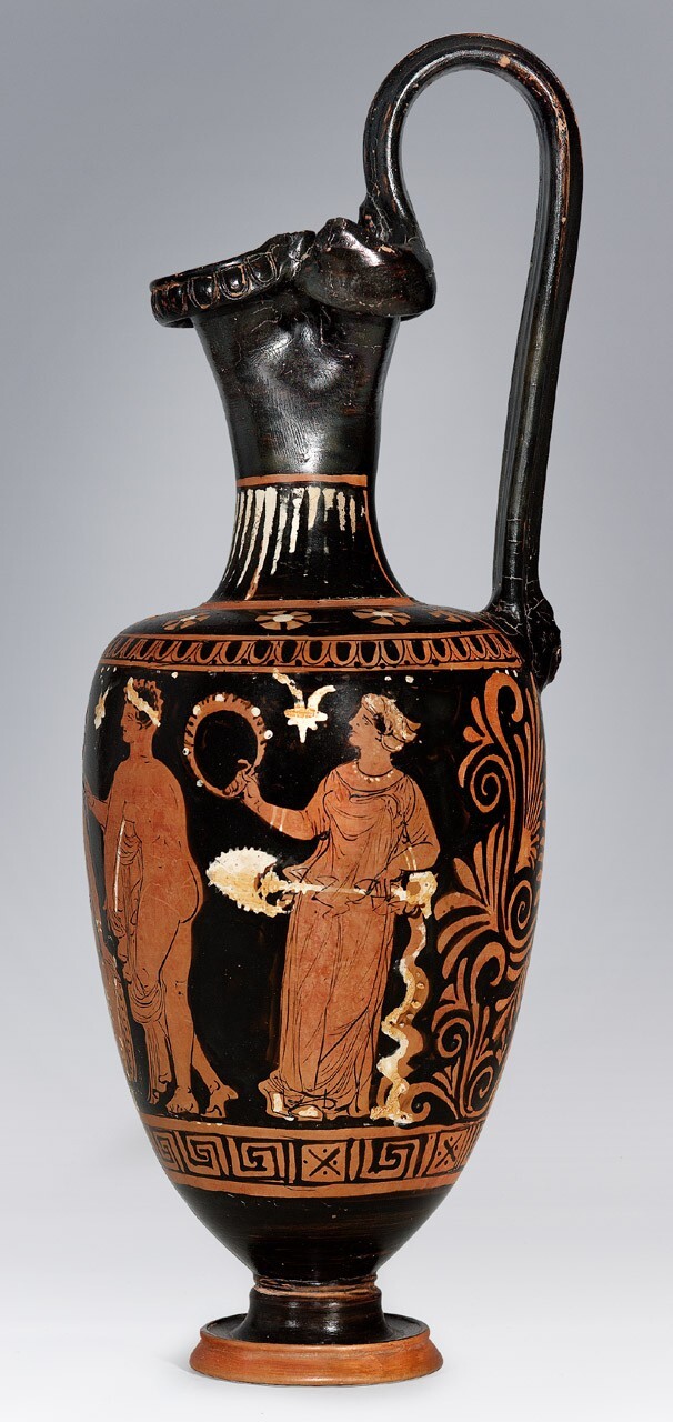 Oinochoe trilobata a collo lungo